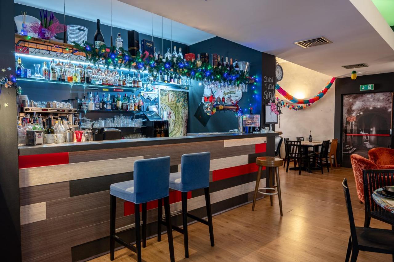 Hotel Grimaldi Treia Eksteriør bilde